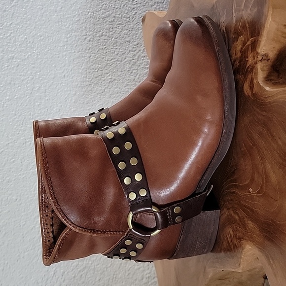 UGG Darling Ankle Cowboy Boots Studded Harness Brown Biker Boho Western Moto 6.5 - Picture 1 of 8